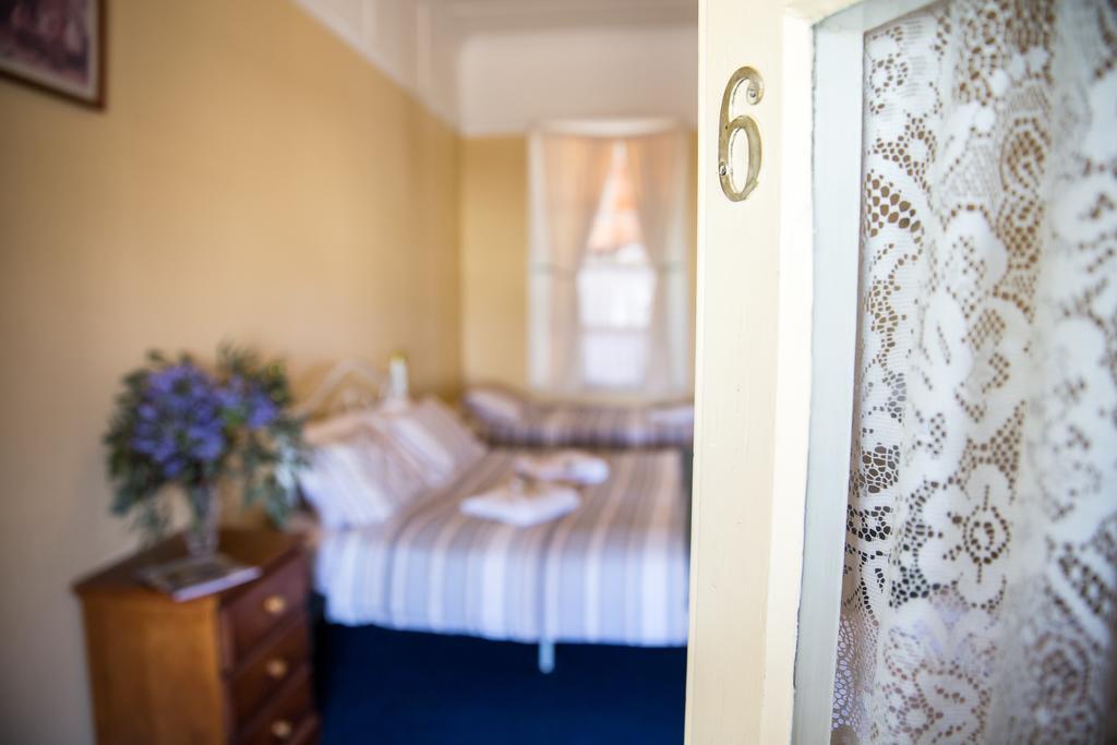 Boorowa Hotel Luaran gambar