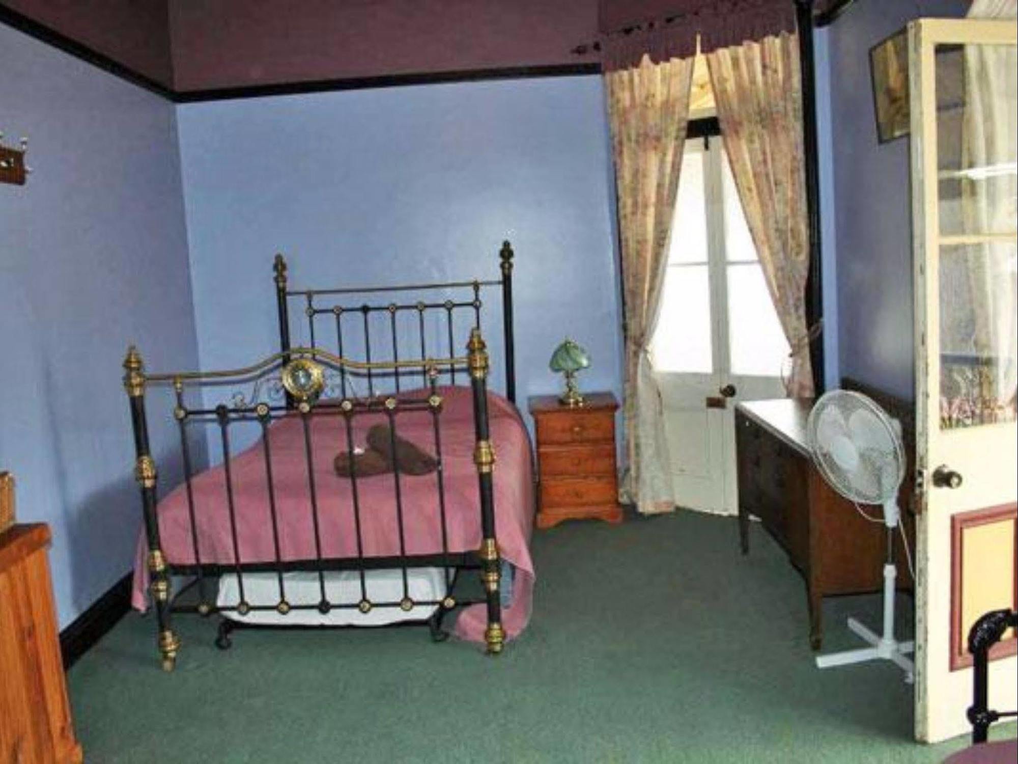Boorowa Hotel Luaran gambar